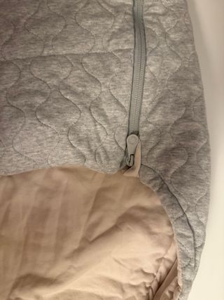 Saco Bugaboo recién nacido gris