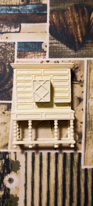 Cassettiera miniatura per dollhouse