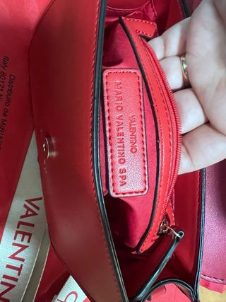 Bolso Valentino rosa con corazón