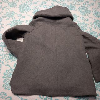 Chaqueta gris capucha talla M