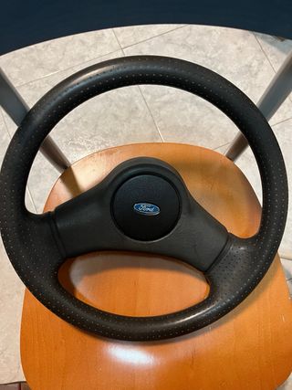 Volante Ford Fiesta XR2i