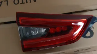 Piloto trasero Nissan Qashqai J11