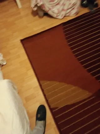 Alfombra moderna beige y marrón