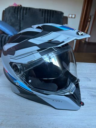 Casco Airoh Commander Talla L (59-60)