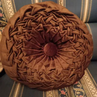 2 Cojines Redondos Flor Terciopelo