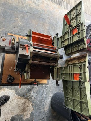 Cepilladora Dewalt 1.5 KW 2 HP 220V