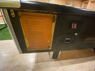 Mesa de billar verde con base de pizarra