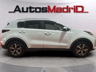 Kia Sportage 1.6 MHEV Business 100kW (136CV) 4x4