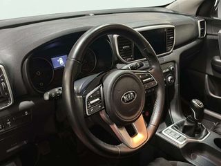 Kia Sportage 1.6 MHEV Business 100kW (136CV) 4x4