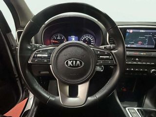 Kia Sportage 1.6 MHEV Business 100kW (136CV) 4x4