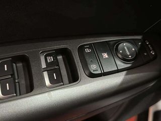 Kia Sportage 1.6 MHEV Business 100kW (136CV) 4x4