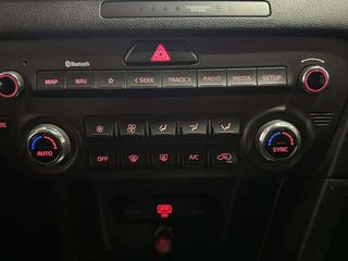 Kia Sportage 1.6 MHEV Business 100kW (136CV) 4x4