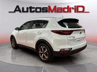 Kia Sportage 1.6 MHEV Business 100kW (136CV) 4x4