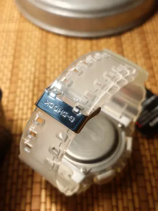 Reloj G-Shock X Asap Transparente GA-110