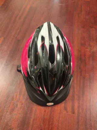 Capacete Bell vermelho e Preto