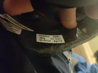 Capacete Bell vermelho e Preto