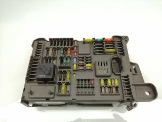CAJA RELES / FUSIBLES BMW X5 (E70)