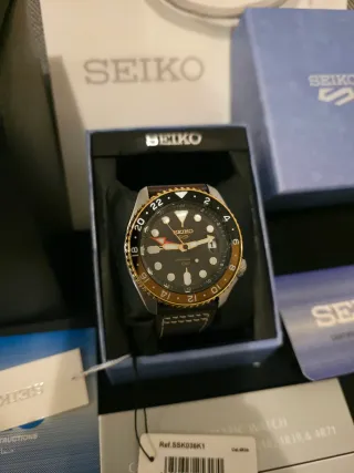 Reloj automático Seiko SKX Sports GMT