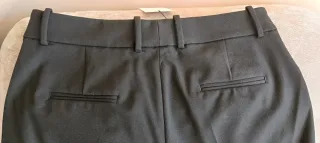 Pantalón Zara negro talla 40 nuevo