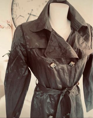 Gabardina Carolle Talla 40 Clásica Elegante