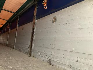 Semirremolque piso móvil