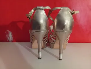 Eleganti Scarpe Menbur Dorate Taglia 40