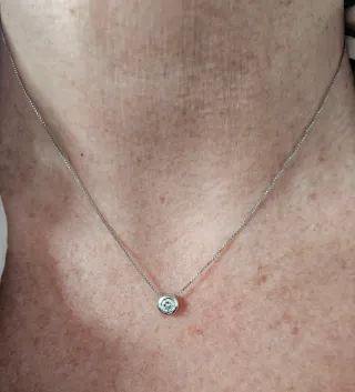 Colgante oro blanco y brillante