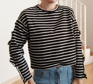 Sudadera rayas mangas volante