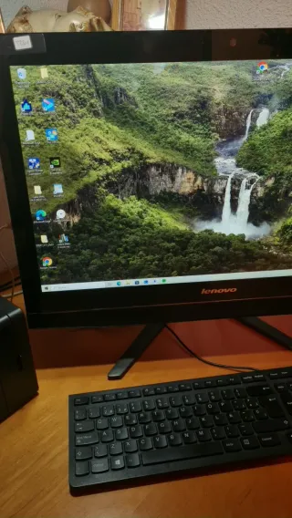 Ordenador PC Lenovo Negro all in one