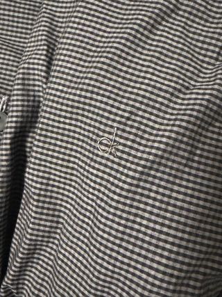 Camisa Calvin Klein Talla L Rayas Grises