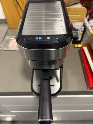 Cafetera Cecotec Cafelizzia