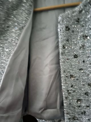 Chaqueta Zara corta plata lentejuelas