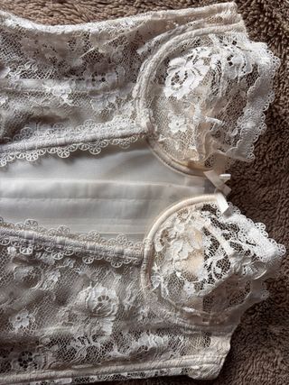 Corpiño Maison Lejaby encaje beige/blanco