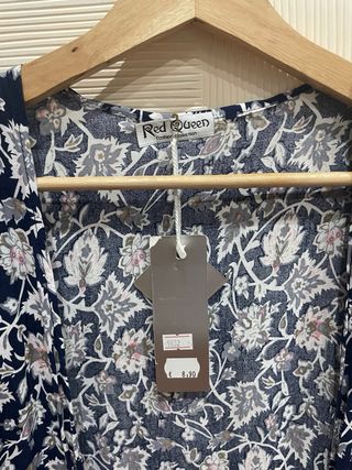 Chaqueta fina Red Queen floral talla única