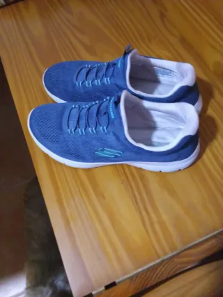 Deportivas Skechers Azul y Blanco