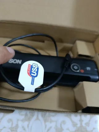 Scanner portatile Epson ES50 modello J421B