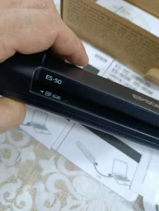 Scanner portatile Epson ES50 modello J421B