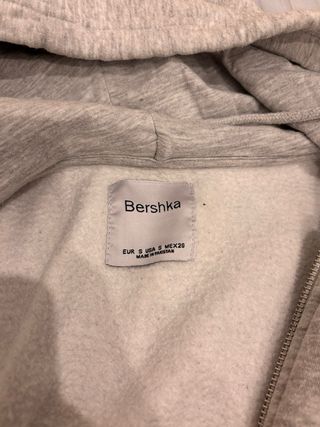 Chaqueta/sudadera gris con cremallera