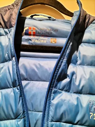 Cazadora acolchada hombre azul