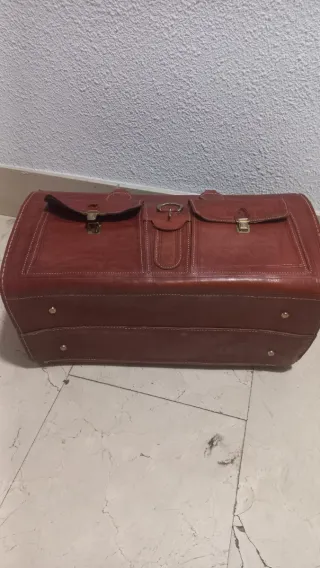 Maleta de cuero vintage