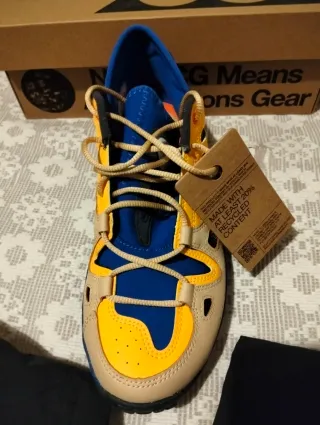Zapatillas Nike ACG Beige/Azul/Amarillo