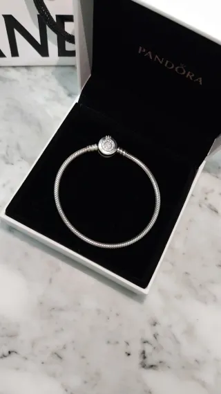 Pulsera Pandora Talla 18,5 cm. Corona