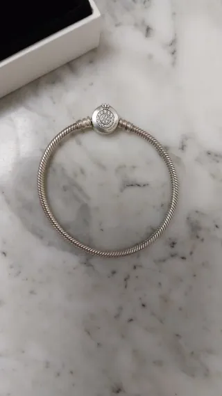 Pulsera Pandora Talla 18,5 cm. Corona