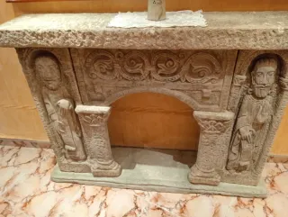 Chimenea ornamental de piedra