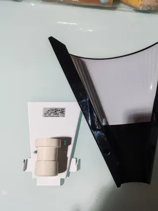 Aplique de pared en metal negro