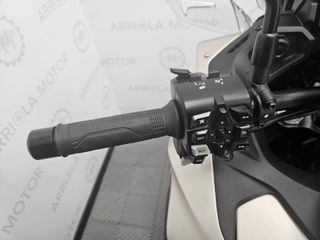 Honda NT1100 DCT Electronic Suspension 2025