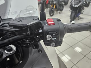 Honda NT1100 DCT Electronic Suspension 2025