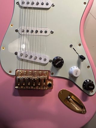 Squier Classic Vibe FSR Stratocaster mejorada