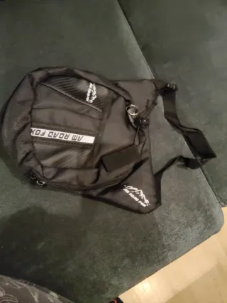 Pernera moto / Bolso pierna, nueva a estrenar.