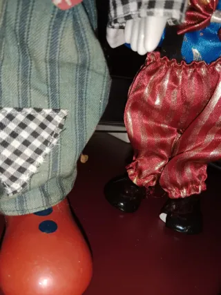 Lote payasos vintage. Uno de los pequeños dañado.